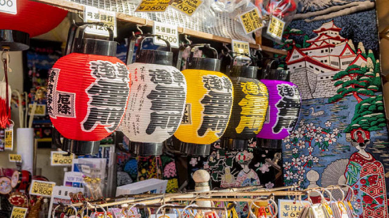 Tokyo: Senso-ji Temple and Asakusa highlights