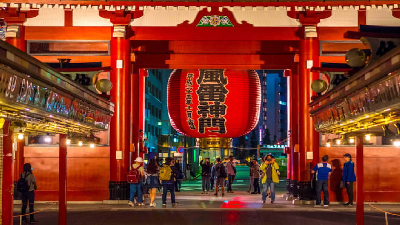 Tokyo: Senso-ji Temple and Asakusa highlights