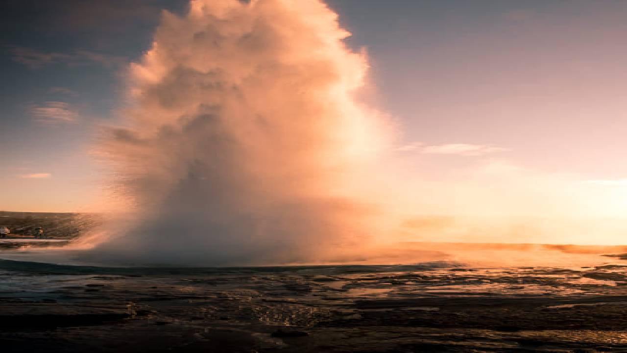 Golden Circle Tour with Extra Waterfalls Small Group 