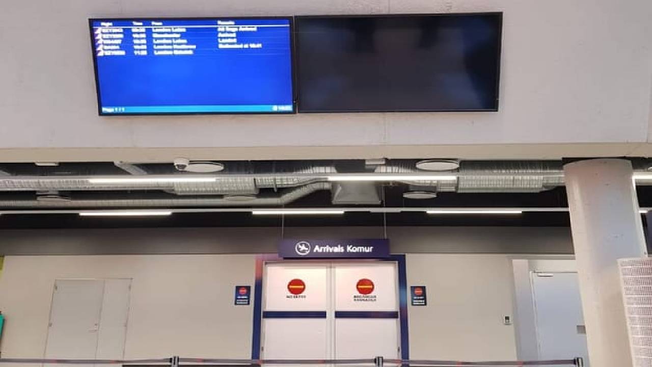 Private Direct Transfer in Iceland: Reykjavik to Keflavik Airport