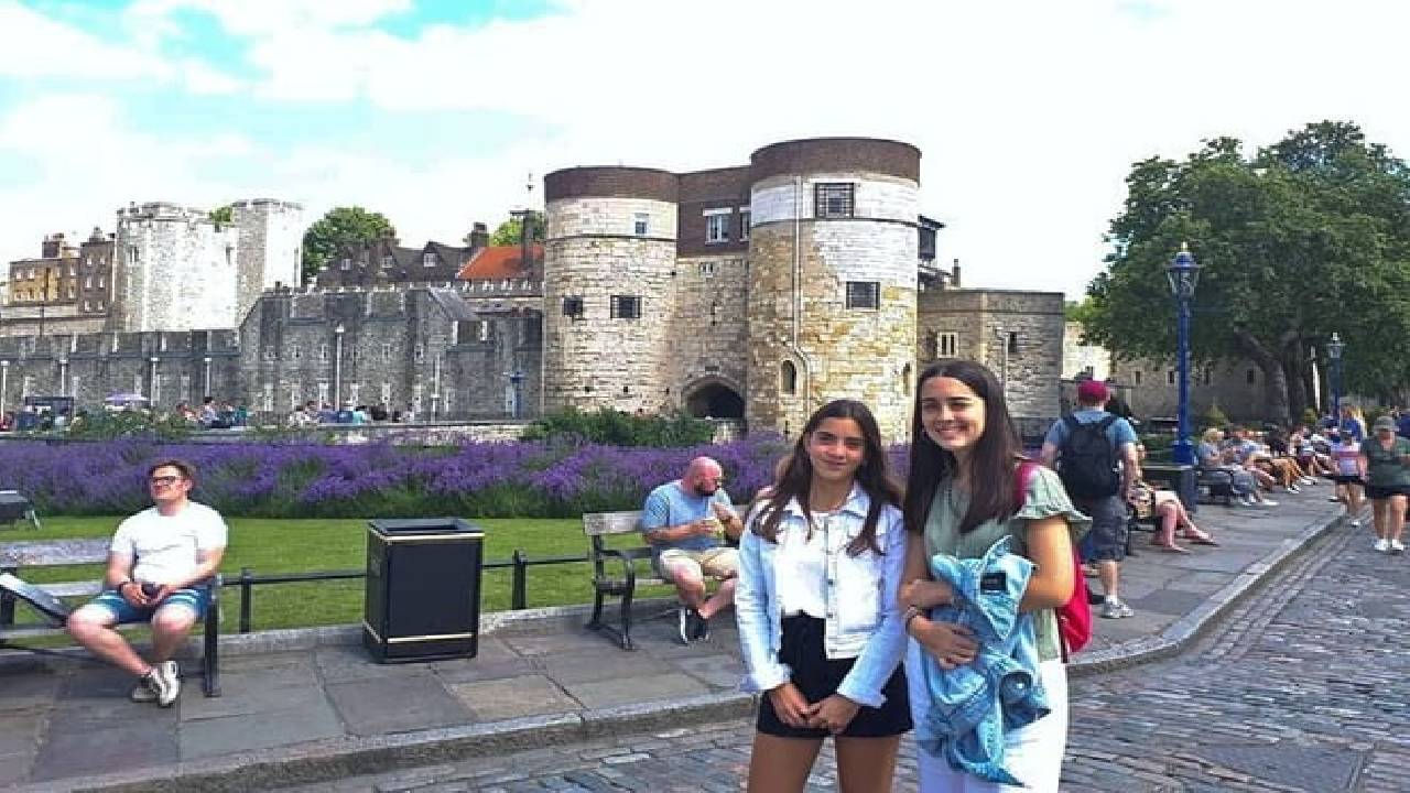 Full Day Private Walking Tour with Skip-the-Line Tower of London