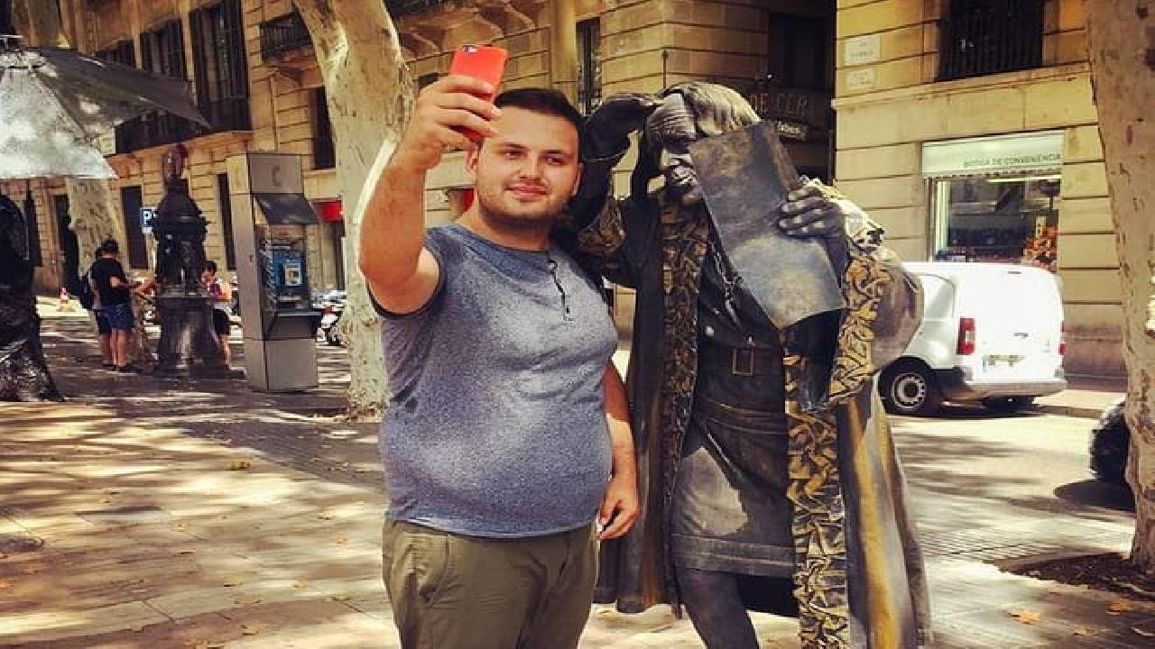 Kickstart Barcelona Private Tour. City Highlights for newcomers