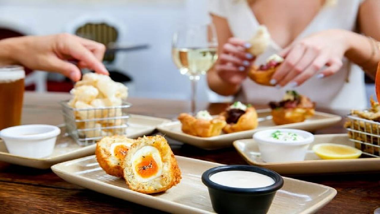 London Food & Drinks Private Tour - British Taverns & Pubs