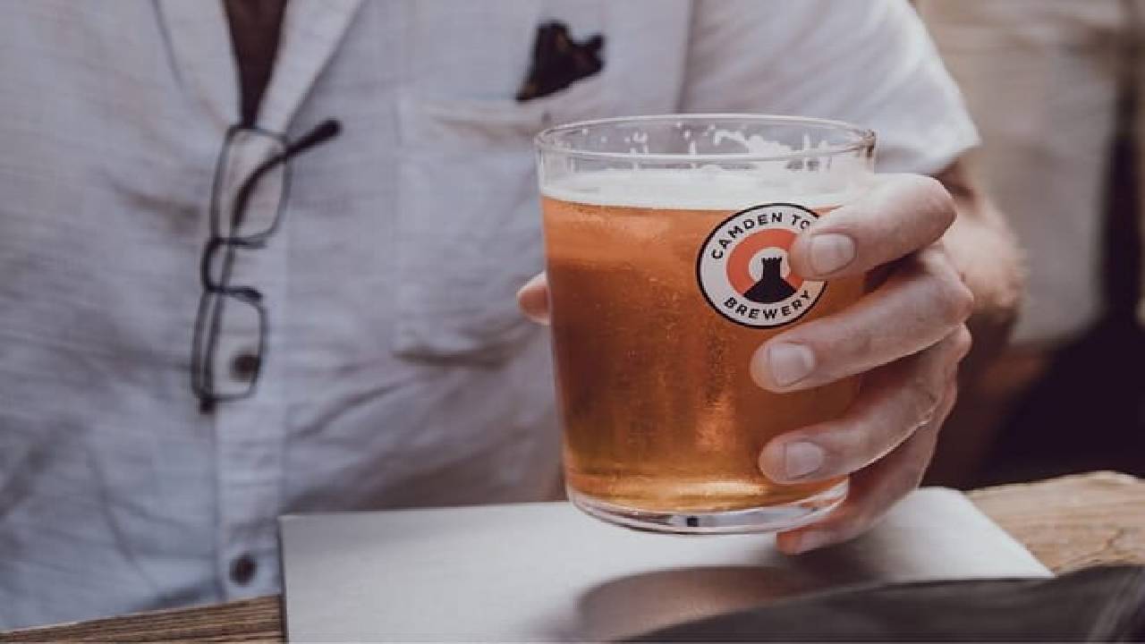 London Unexpected Private Tour - Markets, Street Art & Camden Town