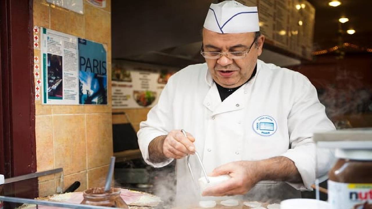 Paris Le Marais: Private French Food & Wine Walking Tour