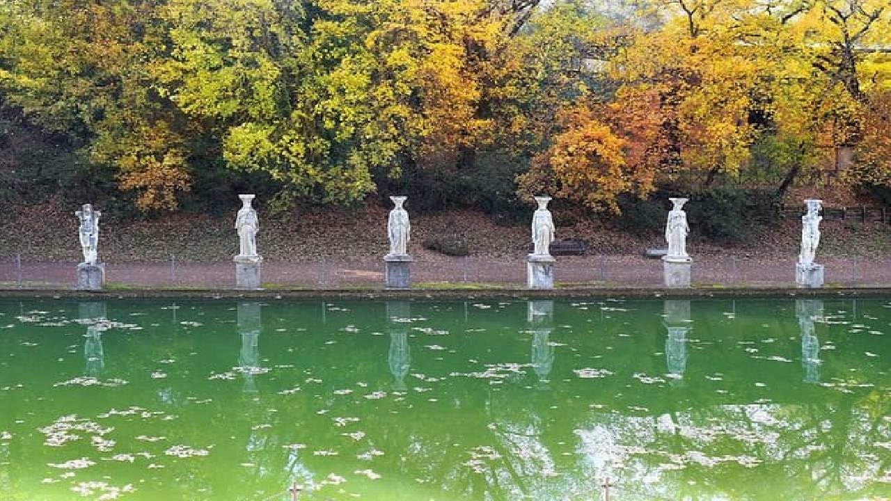 Villa Adriana Private Day Trip from Rome By Train