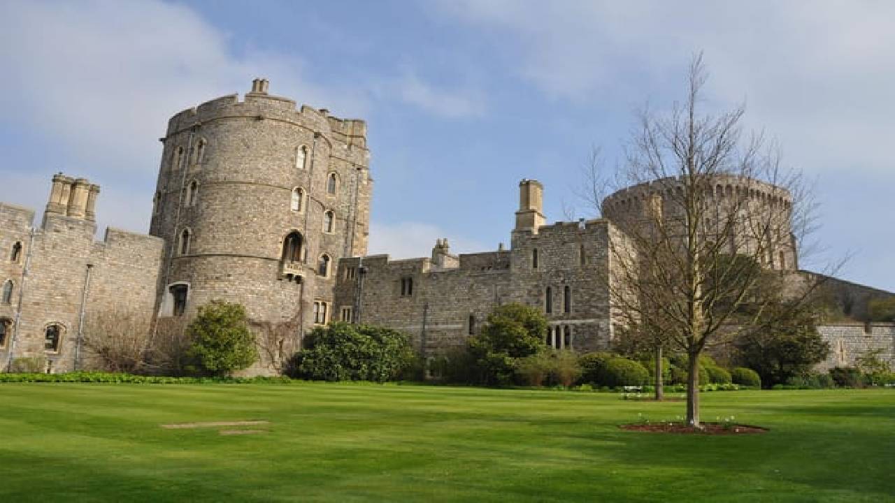 Windsor Castle Half Day Trip from London including Entry