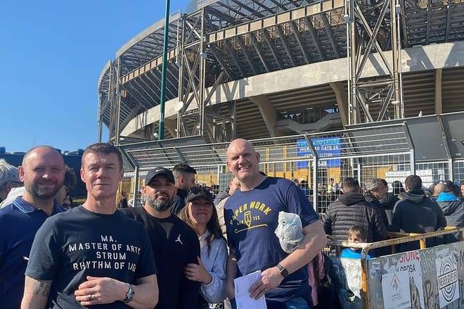 Join a SCC Napoli Game Experience with a local in Naples