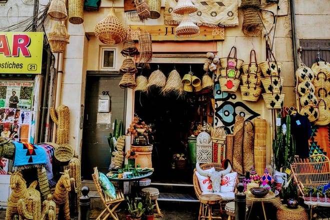 Course julien world's coolest district & Noailles Exotic market