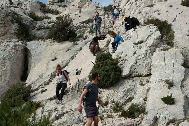 Panoramic hike on Marseille from Les Calanques