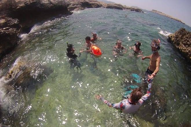 Rando-Palmée Getaway Around an island