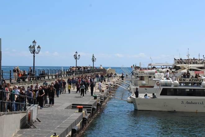 Amalfi Coast Semi Private Tour from Naples: Stops in Positano, Sorrento and Amalfi