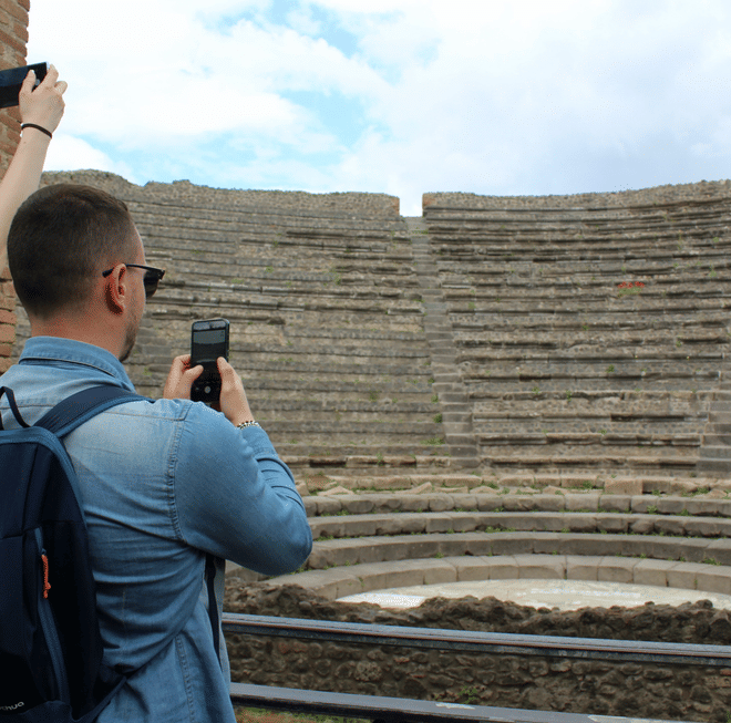 Pompeii and Vesuvius Private Tour with Guide, Transport Included