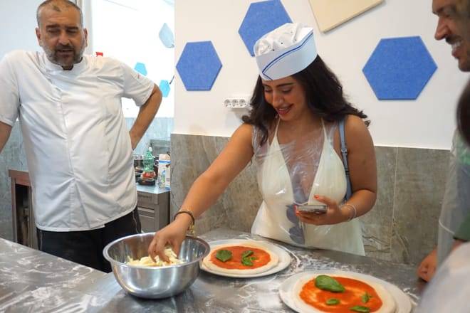 Positano and Sorrento private tour with Pizza class in Naples