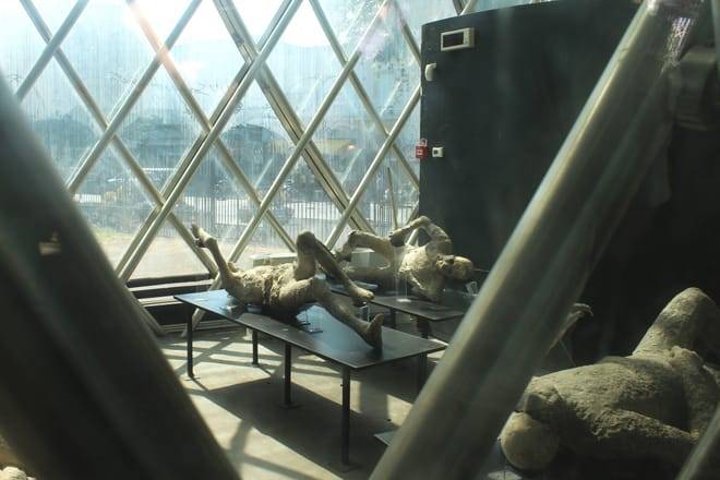 Private Pompeii Tour With Guide and Transfer Included