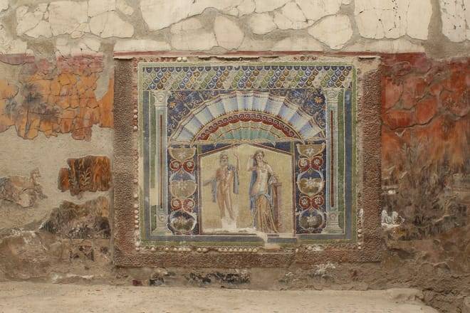 Private Tour of Pompeii and Herculaneum with Guide and Driver