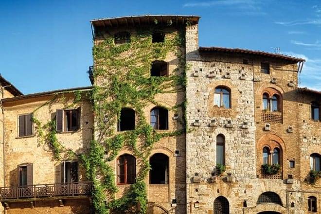 Tuscan Day Trip: Medieval Villages, Cooking Class & Wine Tasting