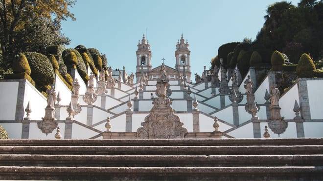 Guimarães & Braga Small Group Tour with Lunch and All Tickets Included
