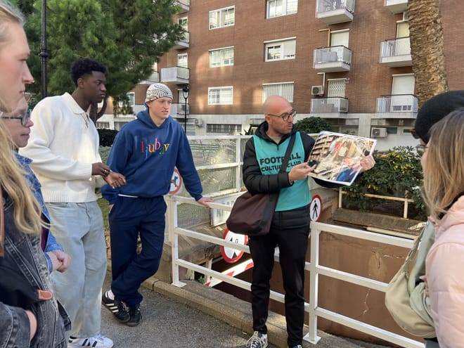 FC Barcelona History Immersive Walking Tour - Beer Included