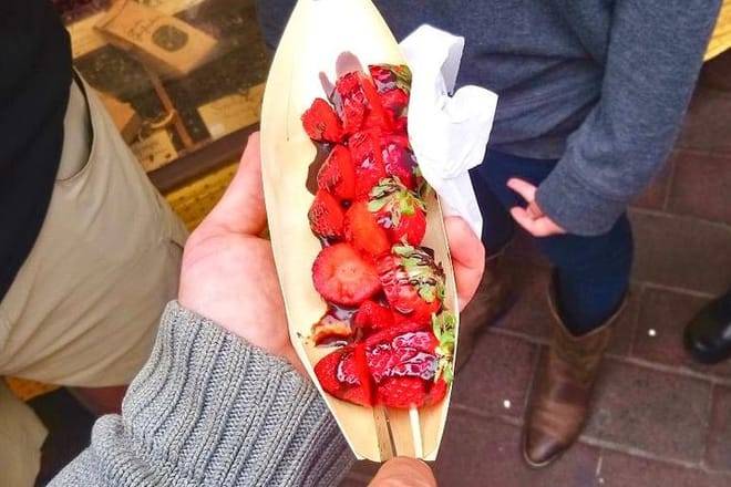 Food & Wine Lovers Tour of Nice Local Markets and Best Shops