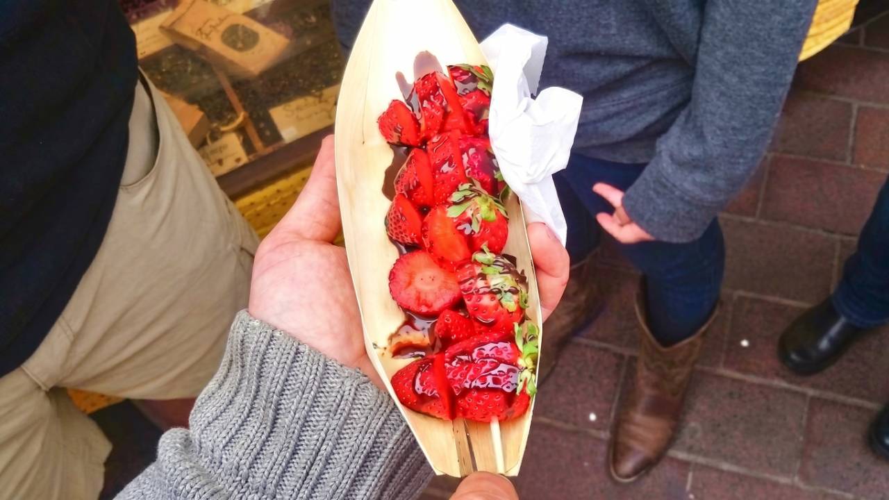 Food & Wine Lovers Tour of Nice Local Markets and Best Shops