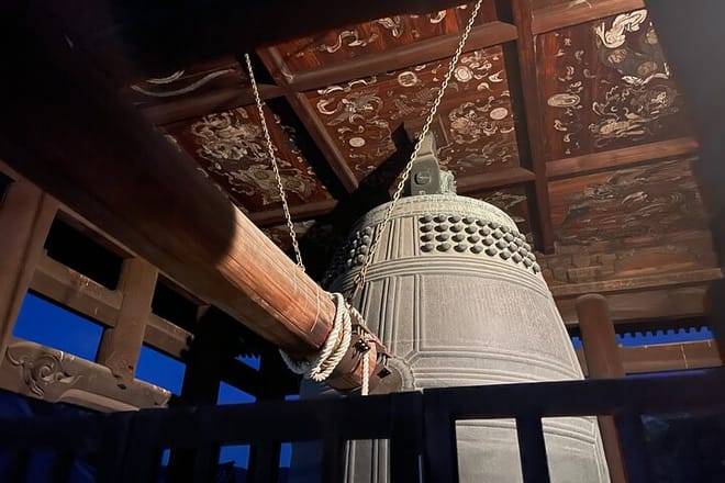 Experience Kyoto Gion at Night E-Bike Tour