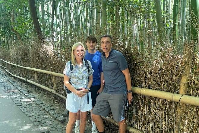 Kyoto Early Morning Tour with English-Speaking Guide