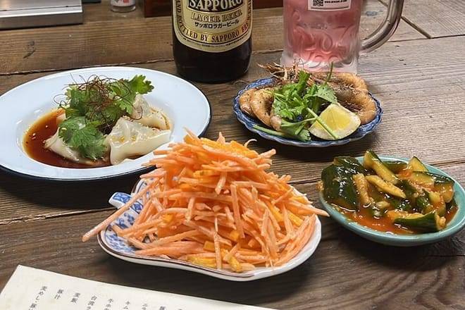 Insane Bars in Kyoto (Exploring Strange Bars Tour)