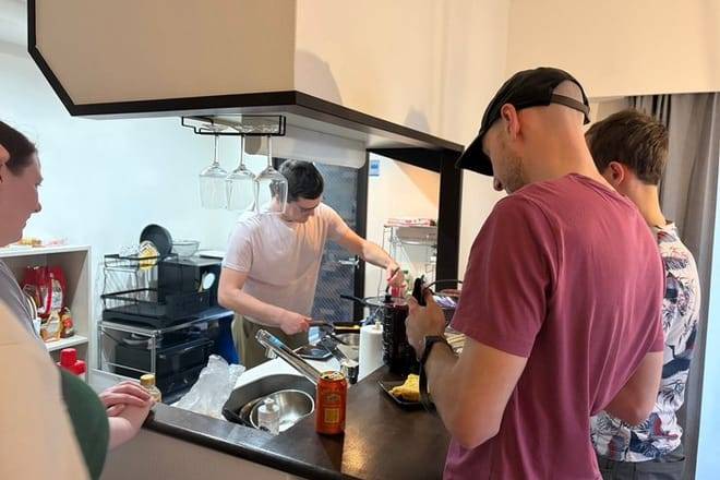 Kyoto Home Cooking Class: Okonomiyaki & Japanese Cuisines