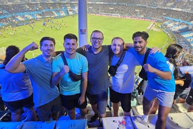 Buenos Aires: Join a soccer matchday experience with local