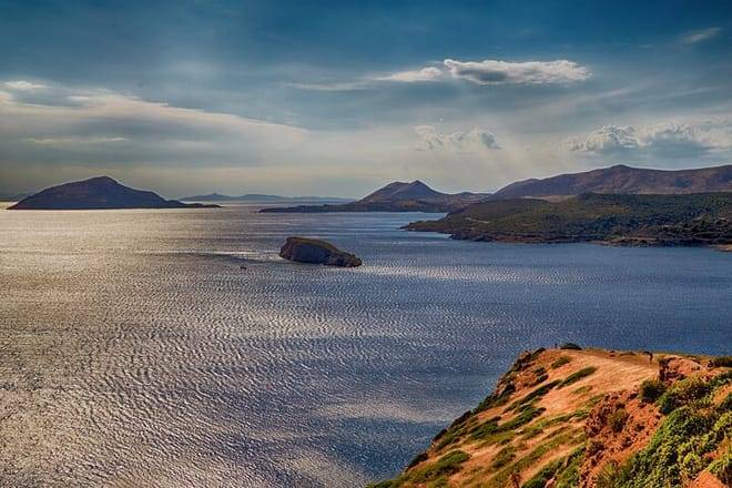 Cape Sounion and Temple of Poseidon Half-Day Small-Group Tour from Athens