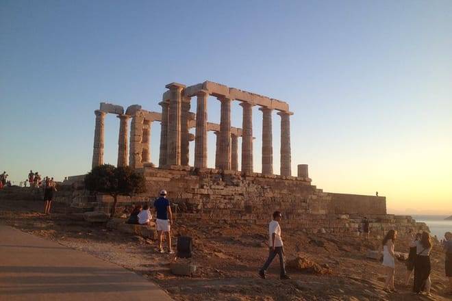 Cape Sounion and Temple of Poseidon Half-Day Small-Group Tour from Athens