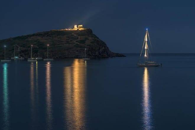 Cape Sounion and Temple of Poseidon Half-Day Small-Group Tour from Athens