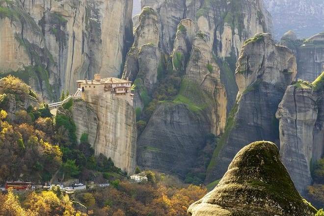 Meteora Full Day Private Tour From Athens 