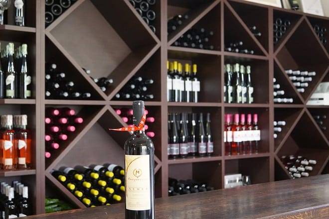 Wine Roads Private Day Tour: Corinth - Ancient Nemea & Wine Tasting
