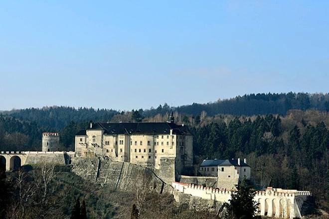 Private Kutna Hora luxury day trip from Prague with Czech castle