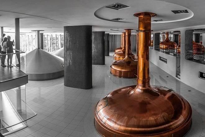 Private Prague to Munich luxury transfer via Pilsner Brewery