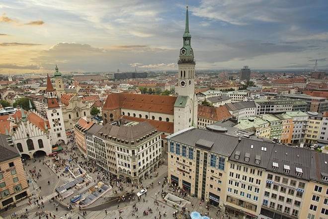 Private Prague to Munich luxury transfer via Pilsner Brewery