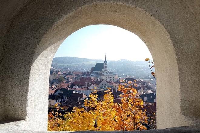 Private Prague to Salzburg luxury car via Cesky Krumlov by guide