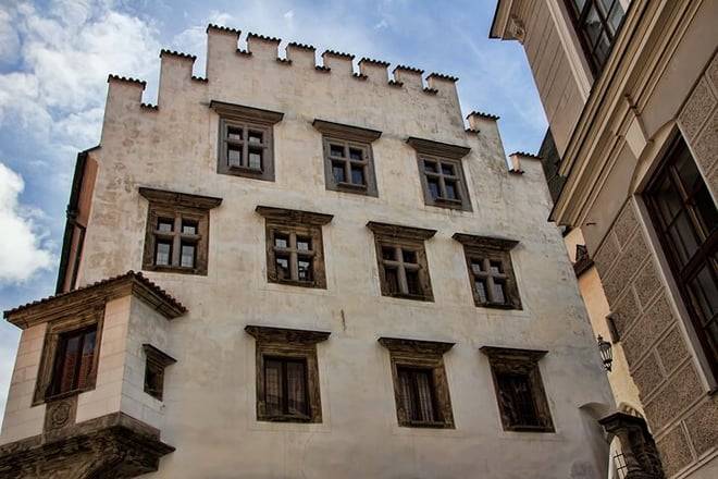 Private Car Prague to Salzburg via Cesky Krumlov and Hallstatt