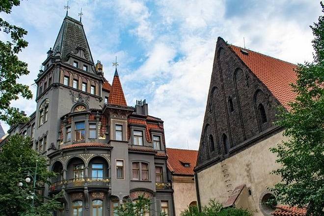 Prague Old Town and Jewish Quarter: Self-Guided Walking Tour