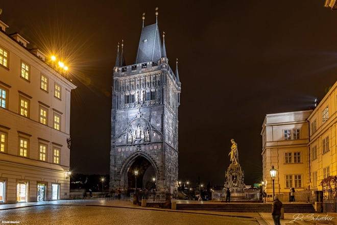 Prague: From Madame Tussauds to Castle In-App Audio Tour