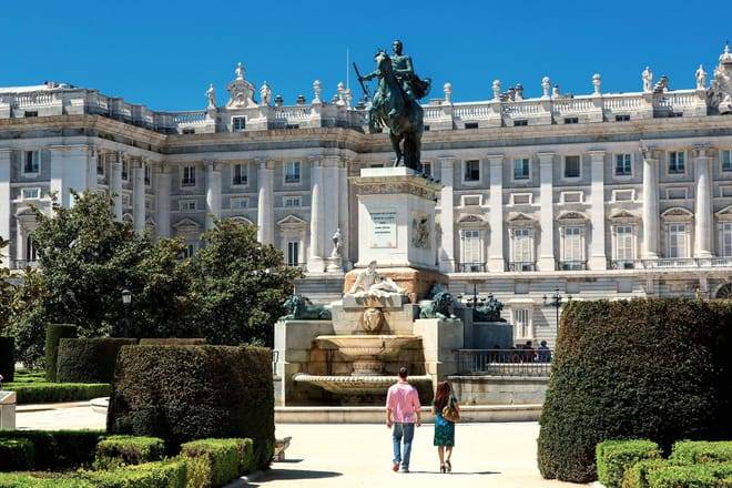 Royal Palace of Madrid & Gardens: Self-Guided Audio Tour with Ticket