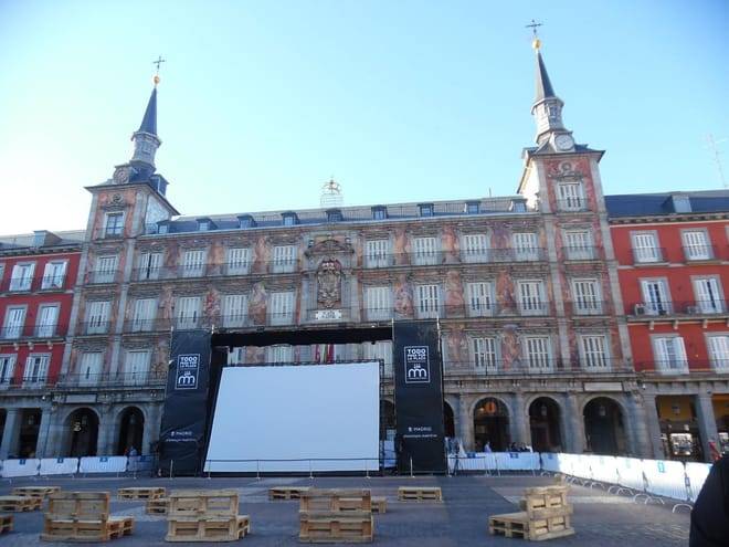 Madrid Local Tapas & History Tour with Dinner