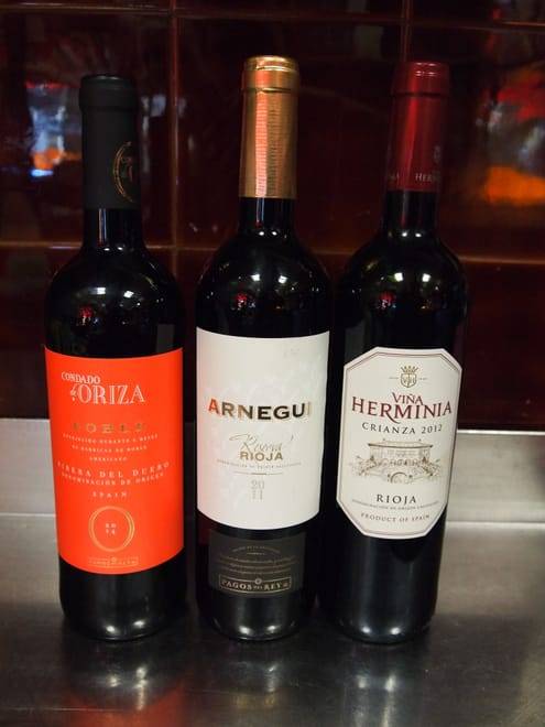 Madrid Local's Wine and Tapas Lunch Tour with a side of History