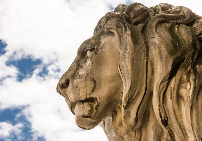 Munich: Old Town Walking Audio Tour on Mobile App