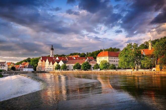 Private Day Trip: Munich to Neuschwanstein & Landsberg am Lech