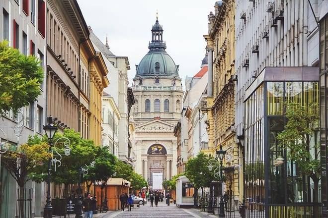 Munich Private Day Trip with Optional Eagle's Nest & Salzburg