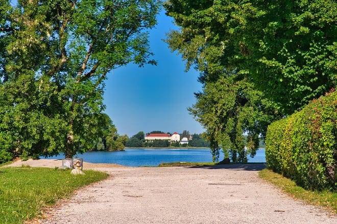 Private Day trip from Munich - Chiemsee - Salzburg and back