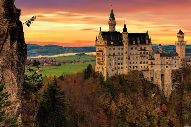 Private Day Trip from Munich to Neuschwanstein and Linderhof